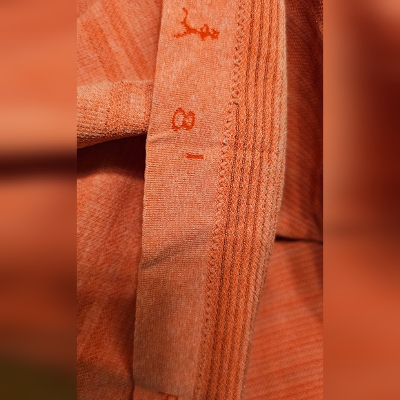 LULULEMON swiftly running shirt, Women's size 8 - Picture 5 of 6